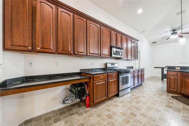 1128 HELMSDALE DRIVE, Wesley Chapel, FL 33543