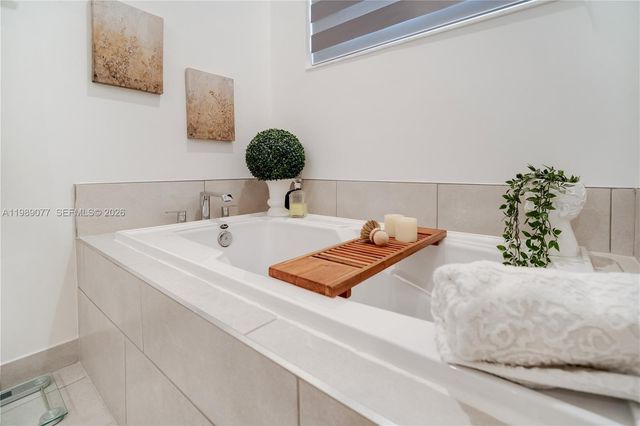 4427 SW 175th Ave, Miramar, FL 33029