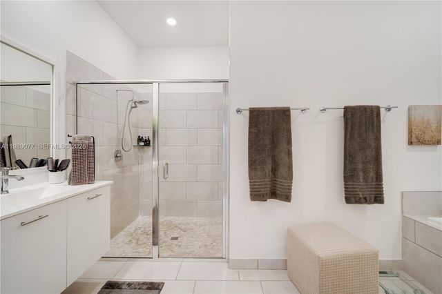 4427 SW 175th Ave, Miramar, FL 33029