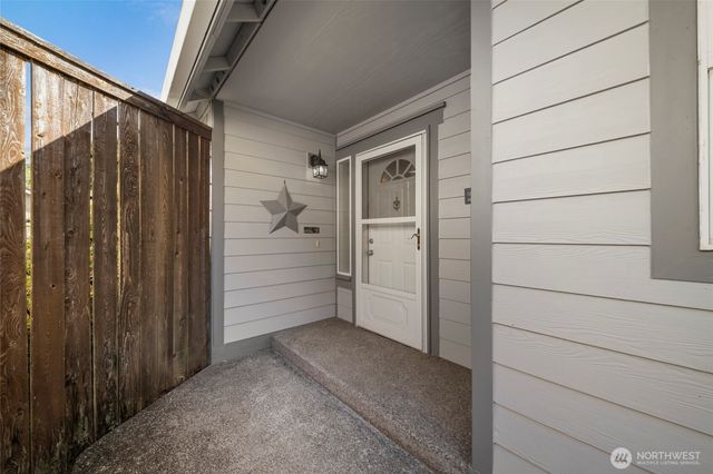 4740 Remington Lane SE, Lacey, WA 98503