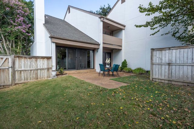 255 AVIVA DR, Memphis, TN 38120