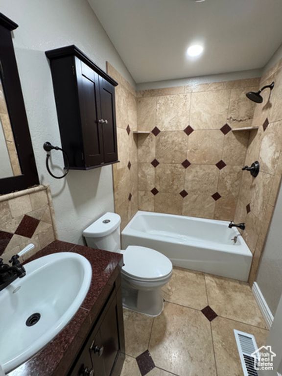 Image 12 of property listing at 1166 W ROLLING RIVER RD #66, West Valley City, UT 84119