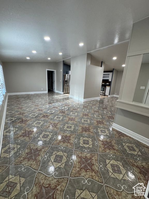 Image 4 of property listing at 1166 W ROLLING RIVER RD #66, West Valley City, UT 84119