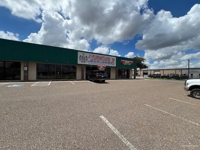 1101 W Ferguson Avenue B-C, Pharr, TX 78577