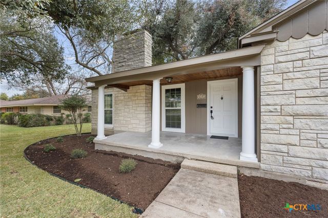 615 W Royal Avenue, Temple, TX 76501