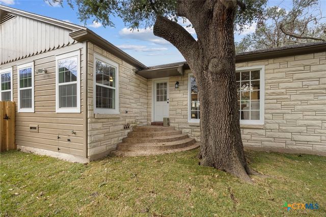 615 W Royal Avenue, Temple, TX 76501
