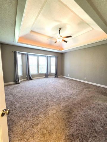 4817 SW Marguerite Street, Blue Springs, MO 64015