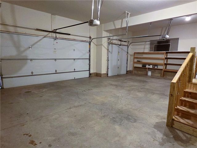 4817 SW Marguerite Street, Blue Springs, MO 64015