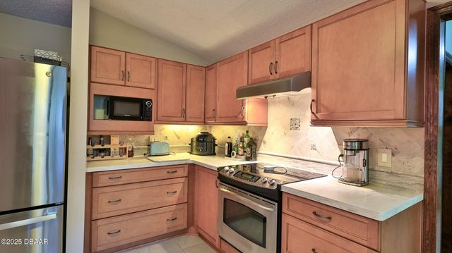 6215 Yellowstone Drive, Port Orange, FL 32127