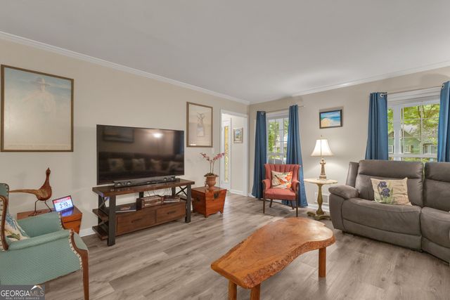 153 Lakeside Drive, Peachtree City, GA 30269