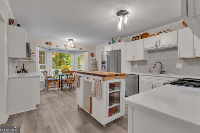 153 Lakeside Drive, Peachtree City, GA 30269