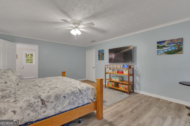 153 Lakeside Drive, Peachtree City, GA 30269
