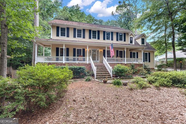 153 Lakeside Drive, Peachtree City, GA 30269