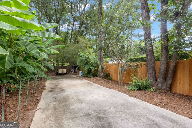 153 Lakeside Drive, Peachtree City, GA 30269
