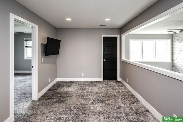 7267 N 172nd Street, Bennington, NE 68007