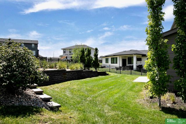 7267 N 172nd Street, Bennington, NE 68007