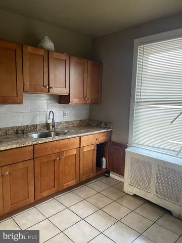 967 CARVER ST, Philadelphia, PA 19124