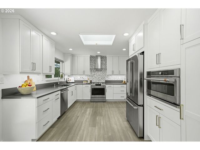 9213 Nw 27TH Ave, Vancouver, WA 98665