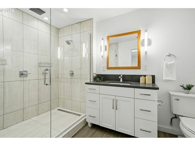 9213 Nw 27TH Ave, Vancouver, WA 98665