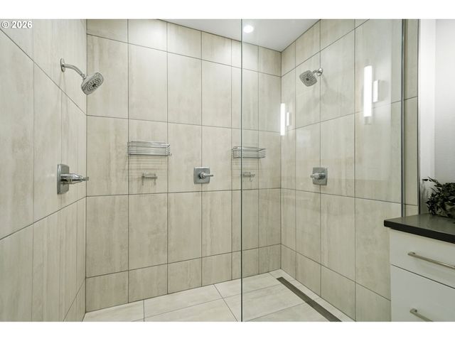 9213 Nw 27TH Ave, Vancouver, WA 98665