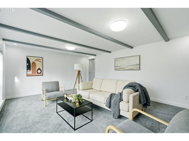 9213 Nw 27TH Ave, Vancouver, WA 98665