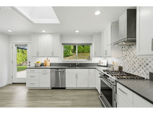 9213 Nw 27TH Ave, Vancouver, WA 98665