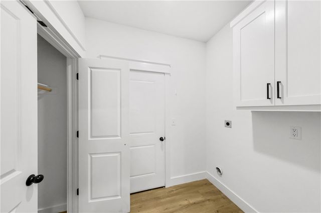 1625 17th Place, Rogers, AR 72758