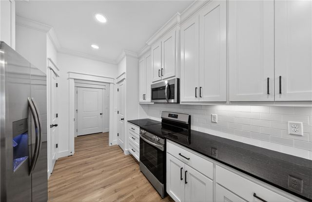 1625 17th Place, Rogers, AR 72758