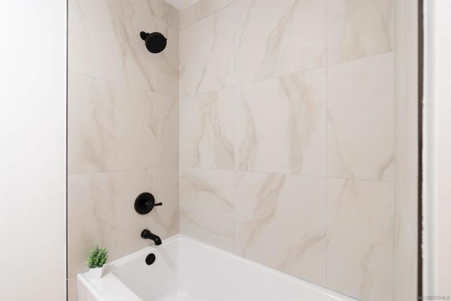 540 Oakdale Ln C, El Cajon, CA 92021