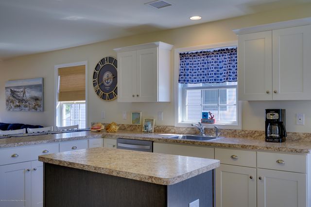 1955 Railway Avenue E, Seaside Heights, NJ 08751