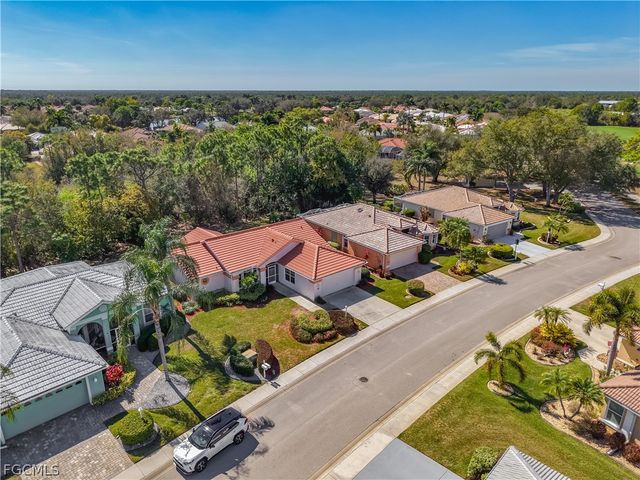 2020 Embarcadero WAY, North Fort Myers, FL 33917