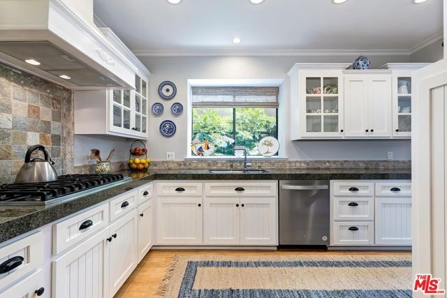832 15th Street 4, Santa Monica, CA 90403