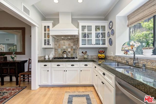 832 15th Street 4, Santa Monica, CA 90403