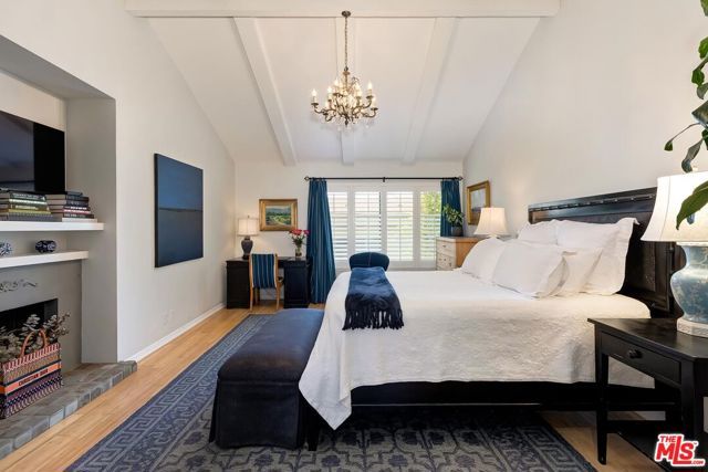 832 15th Street 4, Santa Monica, CA 90403