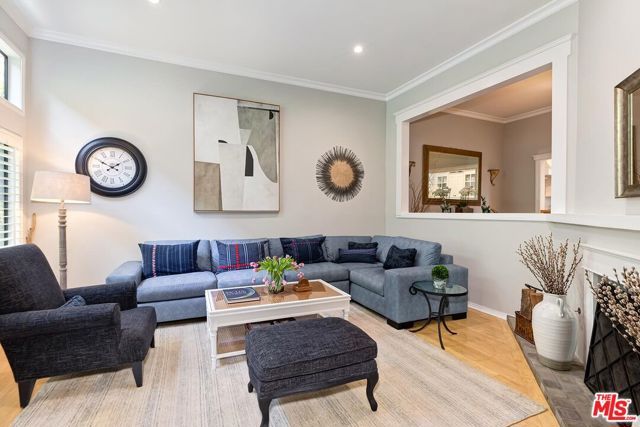 832 15th Street 4, Santa Monica, CA 90403