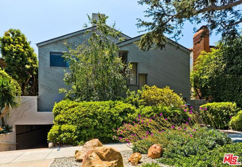 832 15th Street 4, Santa Monica, CA 90403