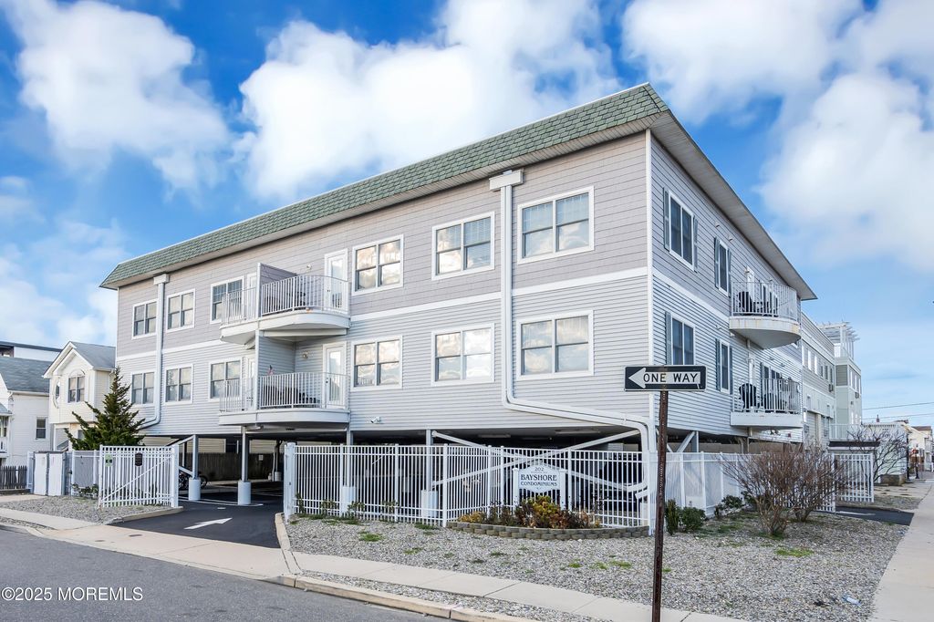 202 Webster Avenue 5, Seaside Heights, NJ 08751
