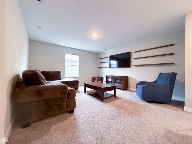 8648 Laurelton Place, Brownsburg, IN 46112