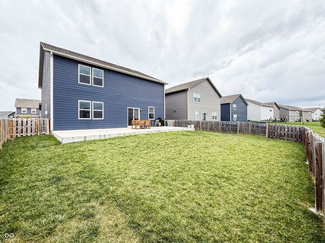 8648 Laurelton Place, Brownsburg, IN 46112
