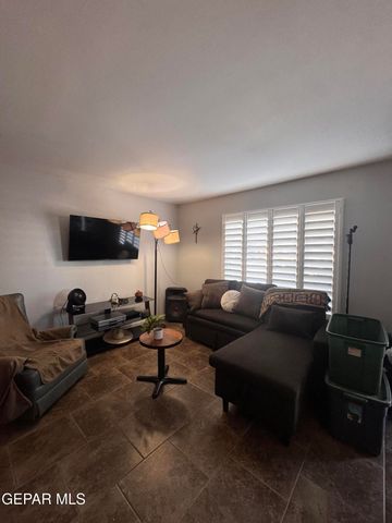 907 BRAZIL Place, El Paso, TX 79903