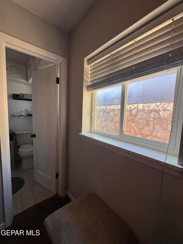 907 BRAZIL Place, El Paso, TX 79903
