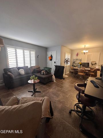 907 BRAZIL Place, El Paso, TX 79903
