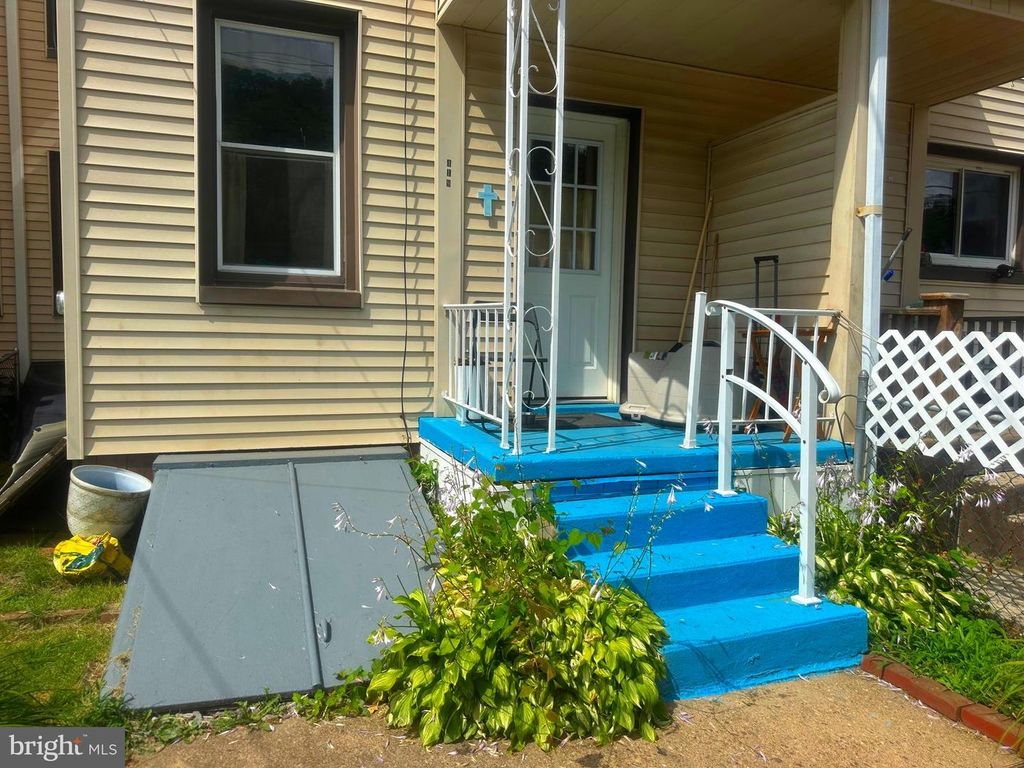 419 MARYLAND AVE, Westernport, MD 21562
