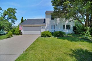 700 Maryknoll Drive, Lockport, IL 60441