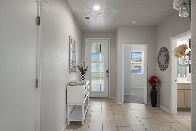 3321 Berkshire Road NE, Rio Rancho, NM 87144