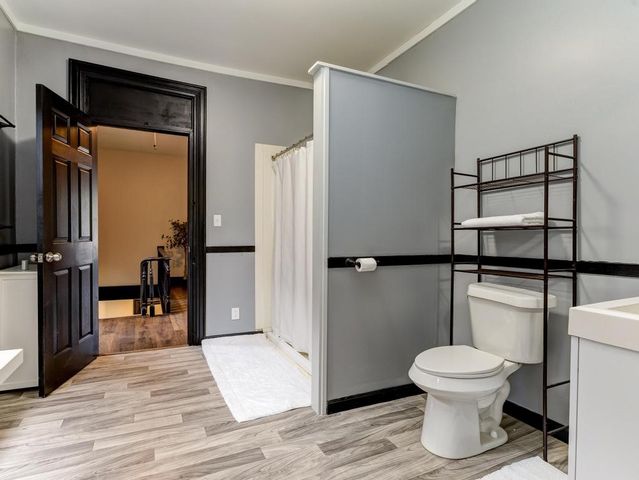 1423 3rd Ave, Beaver Falls, PA 15010