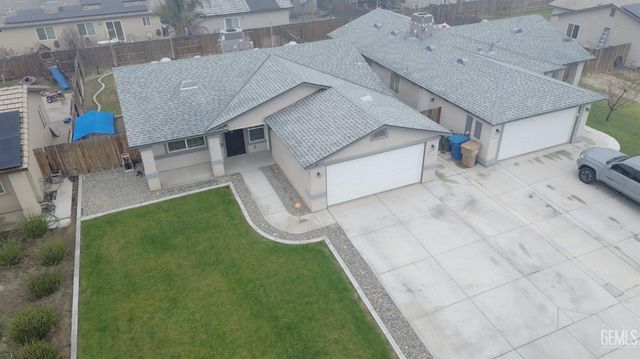 1018 Guadalupe Avenue, Bakersfield, CA 93307