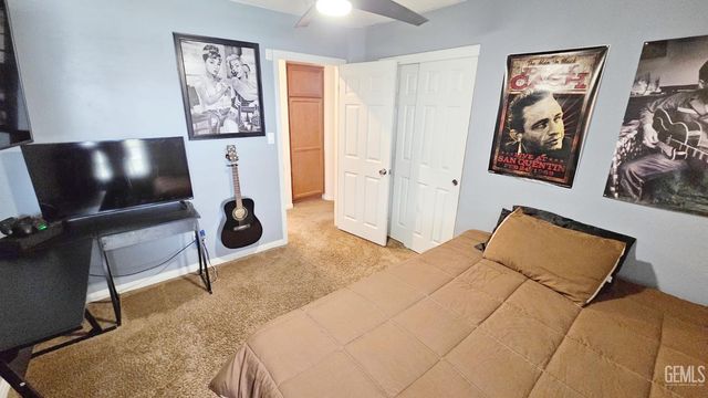 1018 Guadalupe Avenue, Bakersfield, CA 93307