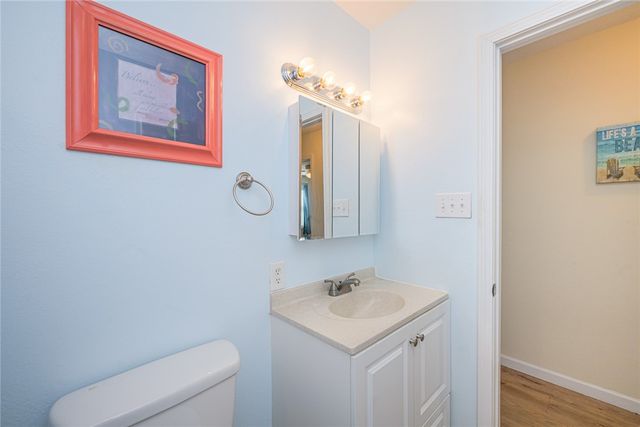 2023 S Kossuth St, Rockport, TX 78382