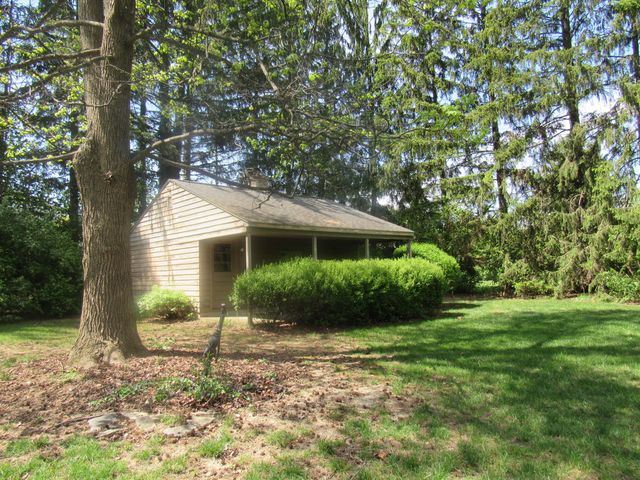 517 Locust Hill Drive 517 Locust Hill Drive, Englewood, OH 45322